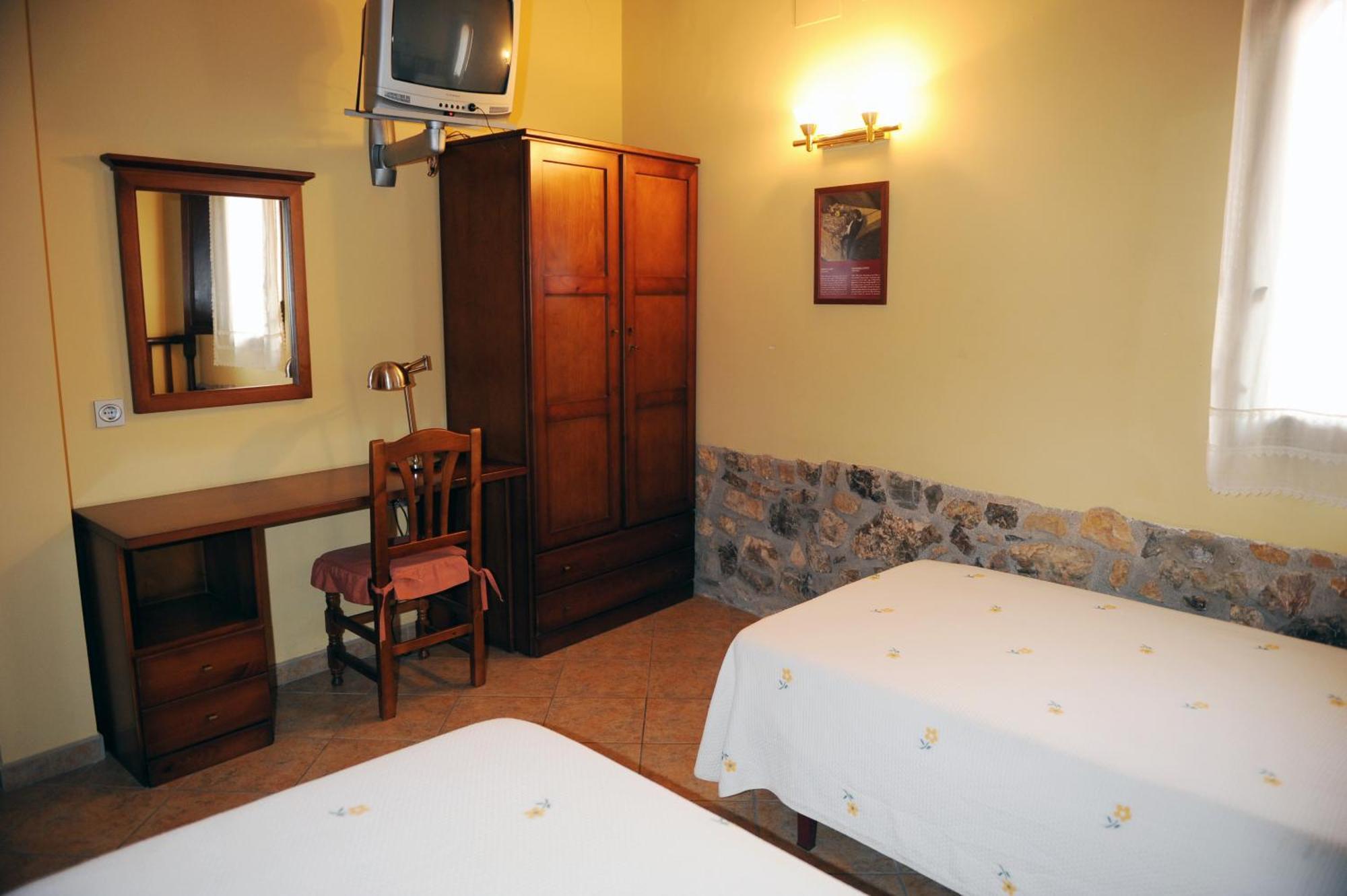 Hotel Restaurante Verdia Suera  Habitación foto